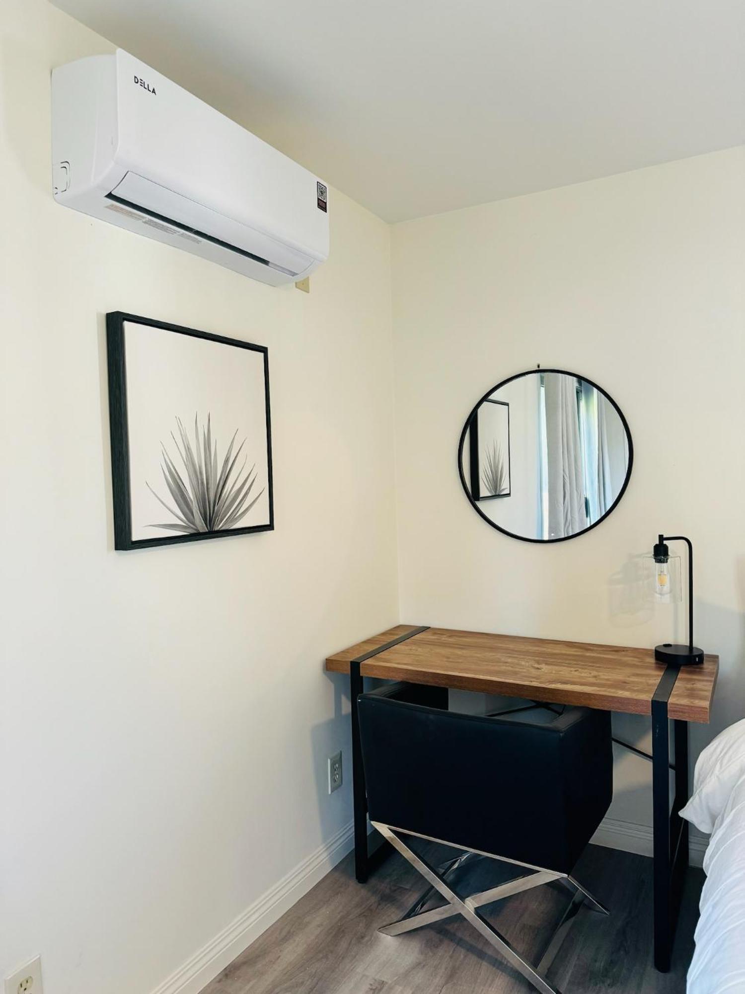Holiday home Pet Friendly Spacious 3bed With Huge Back Yard *